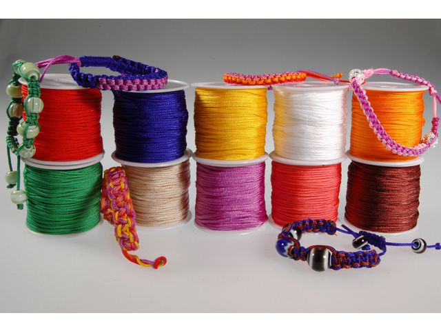 Polyesterfilament, 1,7 mm x 18 m, olika färger, fp om 10 st
