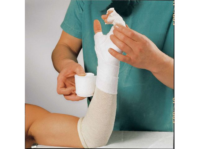 Cellona® Polstervadd 15cmx2,7m, fp om 36 rullar