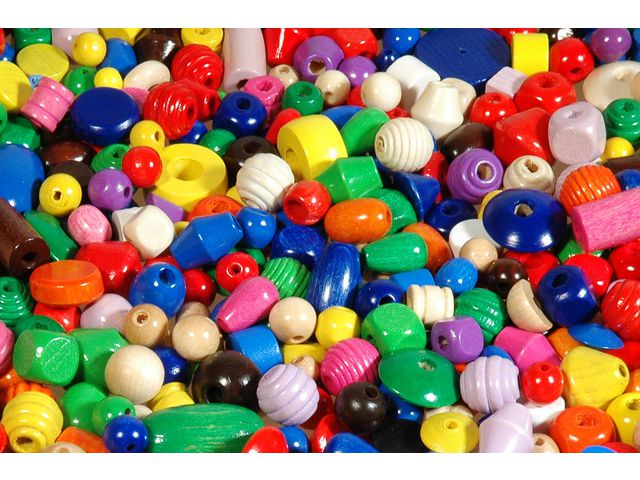 PLAYBOX Träpärlmix blandade färger 750g, fp om 750 g