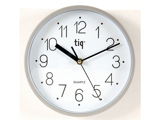 Väggur TIQ 22,5cm silver, st